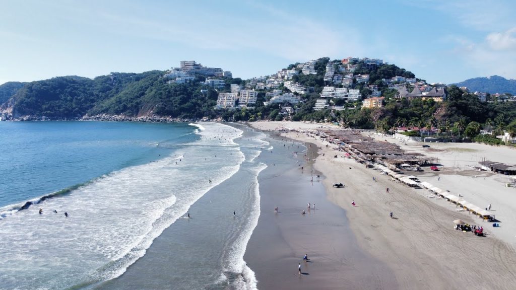 Playa Revolcadero. Imagen extraída del canal de YouTube Guss Roque