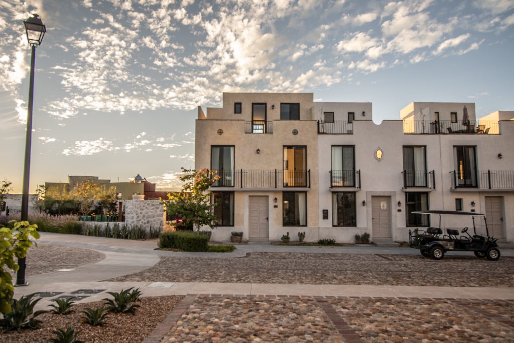 La Luminaria luxury property available for sale for 1/4 fraction in Ancana