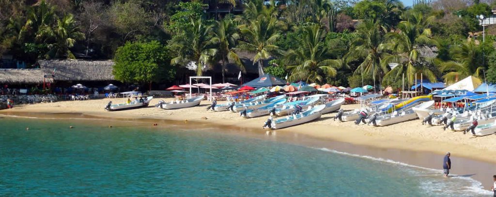 Playa Manzanillo & Puerto Angelito | Image extracted from www.puerto-escondido.mx